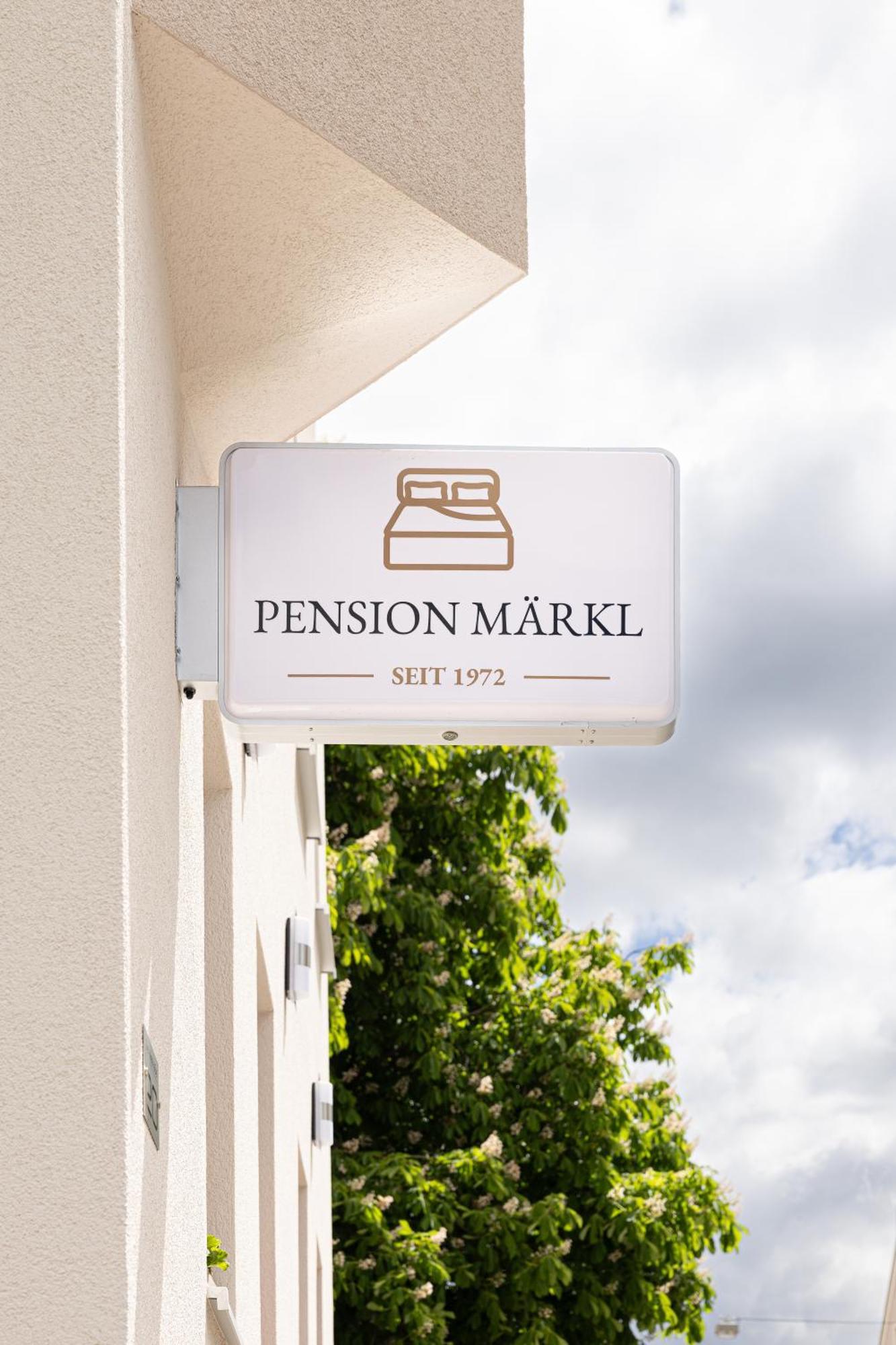 Pension Maerkl Augsburg Exterior photo